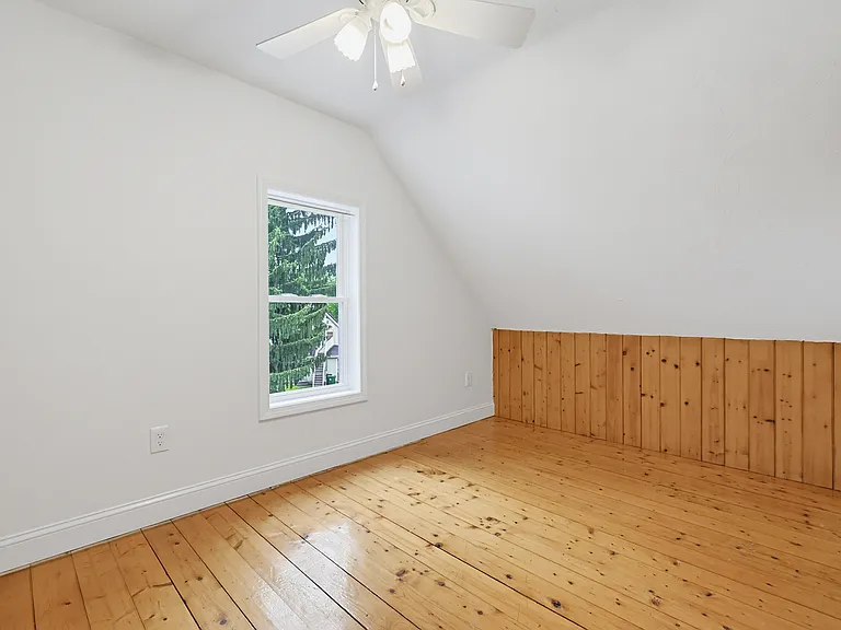 17 Church Ct — Photo 21