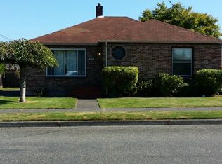 821 Meeker Ave, Sumner, WA 98390