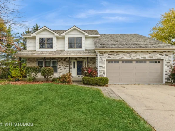 34473 N Bridle Ln, Gurnee, IL 60031