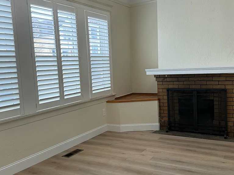 649 Spruce St #2 — Photo 10