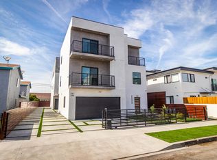 2155 S West View St, Los Angeles, CA 90016