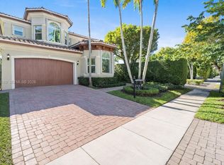 1490 Cleveland Rd, Miami Beach, FL 33141