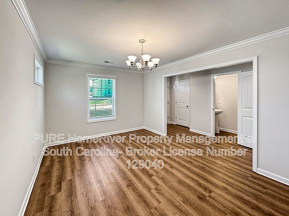 4th image of 351 Niblick Dr