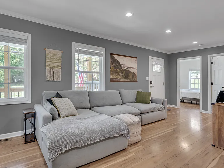 113 Murray St — Photo 12
