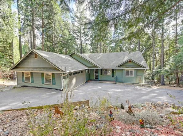 3202 Roland Ct, Pollock Pines, CA 95726