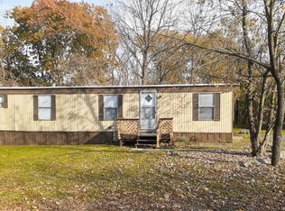 40 Puppy Drum Ln, Martinsburg, WV 25405