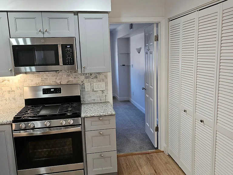 15152 Beverly Dr #A — Photo 10