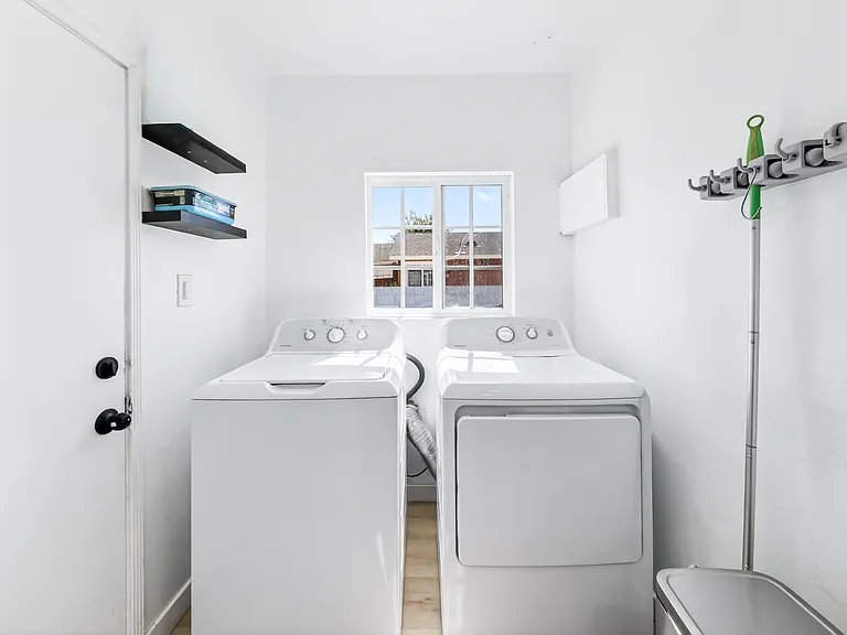 2521 W California St #A — Photo 27