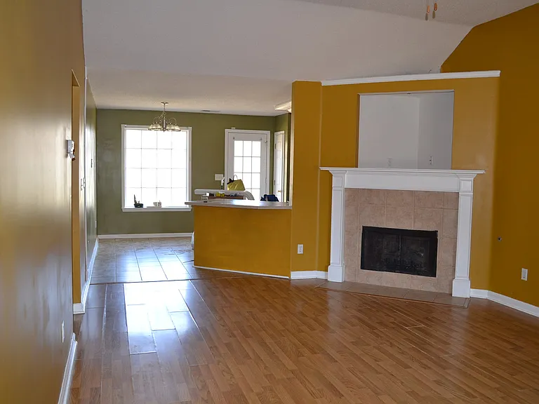 6442 Palace View Ln — Photo 2