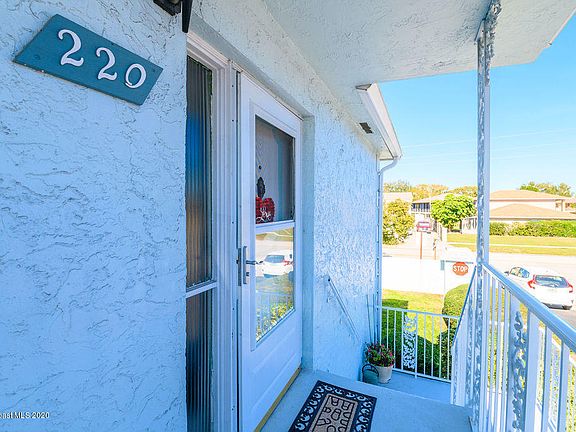 5th image of 1005 Knox McRae Dr Unit 220