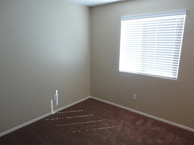 206 S 151st Ave — Photo 16