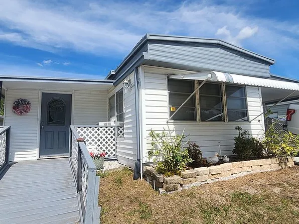 104 Pioneer Ln, Valrico, FL 33594