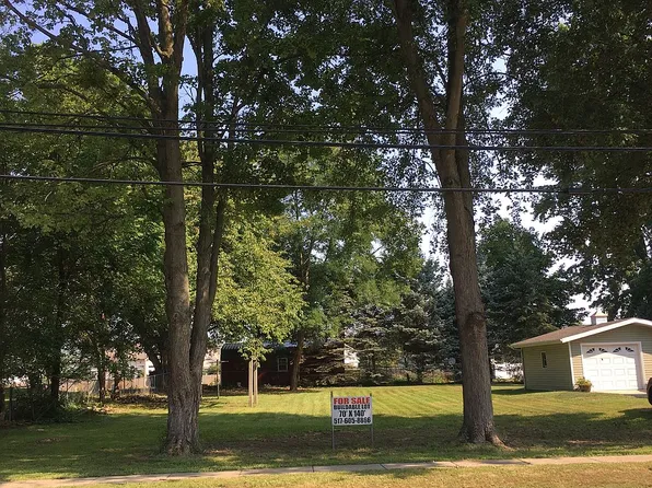 127 Burt St, Tecumseh, MI 49286