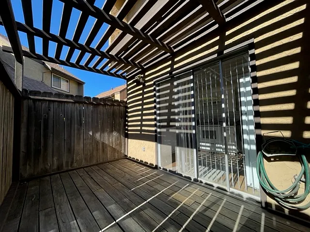 331 Stone Edge Ct — Photo 5