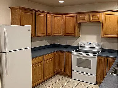 2 bed, 1228 sqft, $1,500 — Photo 3
