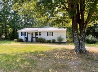 5737 Abilene Rd, Farmville, VA 23901