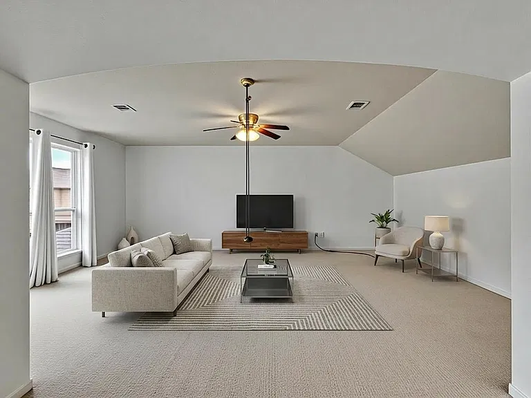 9915 Valance Way — Photo 20