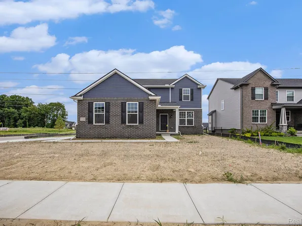 71710 Dolores Dr, Romeo, MI 48065
