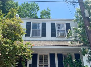 52 Logan St, Charleston, SC 29401