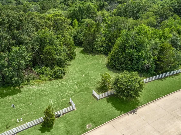 648 Saint James Aly, Sunnyvale, TX 75182