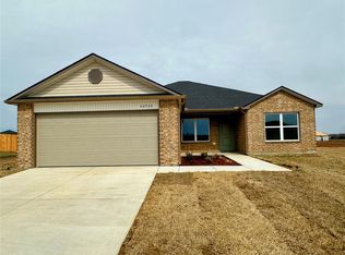 40964 Shawnee Meadows Dr, Shawnee, OK 74804