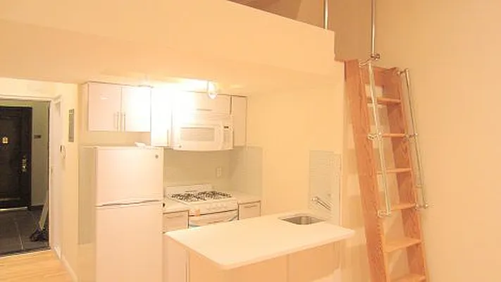 Rented by Landmark Resources | media 13