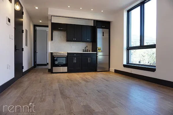 Rented by Rennit Inc. | media 32