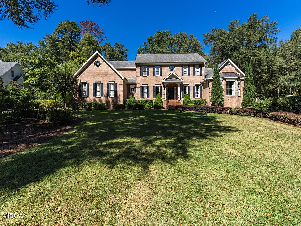 1st image of 113 Treyburne Way