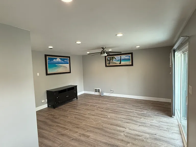2180 Geary Rd #24 — Photo 4
