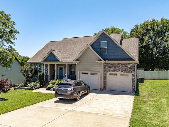 2nd image of 508 Sedona Ct