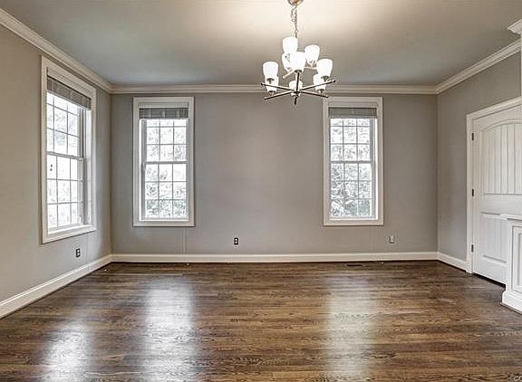 4th image of 5501 Woodburn Ct