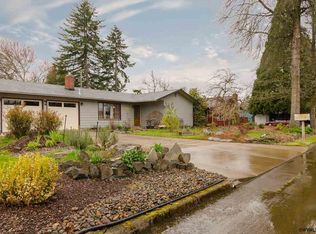 630 SW 54th St, Corvallis, OR 97333