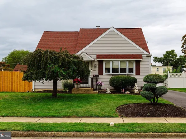 224 Morris Ave, Brookhaven, PA 19015