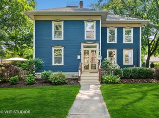 124 S Loomis St, Naperville, IL