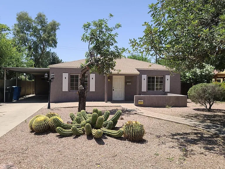 1407 W Glenrosa Ave — Photo 1