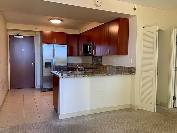 3rd image of 909 Kapiolani Blvd APT 603