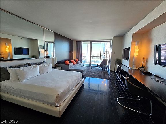 5th image of 4381 W Flamingo Rd #2116