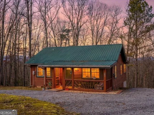 469 Mull Dr, Blue Ridge, GA 30513