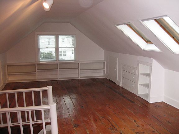 Master bedroom with shylights