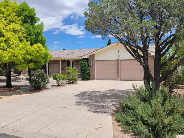 4629 Rainbow St NW, Albuquerque, NM 87114