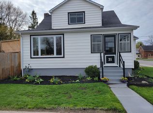 31 Elizabeth St, Brighton, ON K0K 1H0
