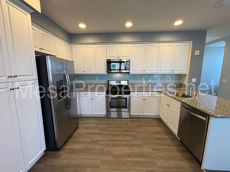 4956 Arrow Hwy #A — Photo 5