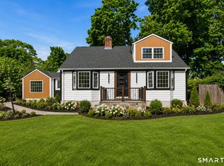 1646 Jennings Rd, Fairfield, CT 06824