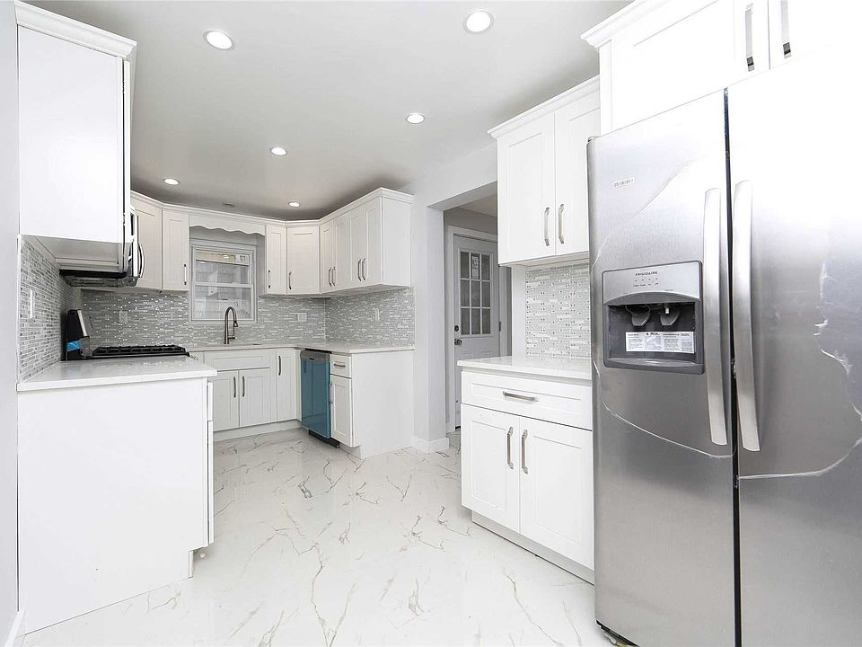1st image of 134-46 176th St