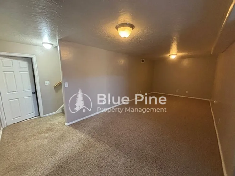 3904 E Lorna Ave — Photo 14