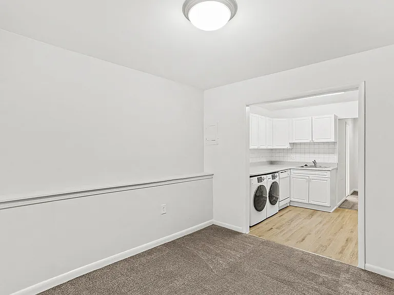 Fairway Apartments — Photo 11