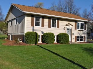 1504 Rygate Dr, Reynoldsburg, OH 43068