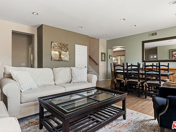 5th image of 25014 Oliver Way