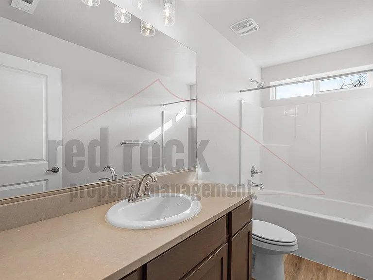 1228 N Tschirley Rd #1 — Photo 30