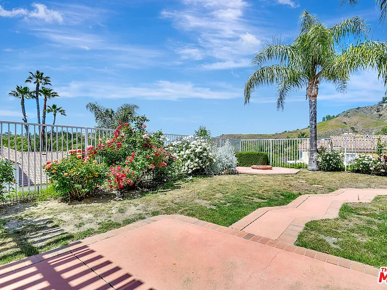 24701 Calle Conejo — Photo 70